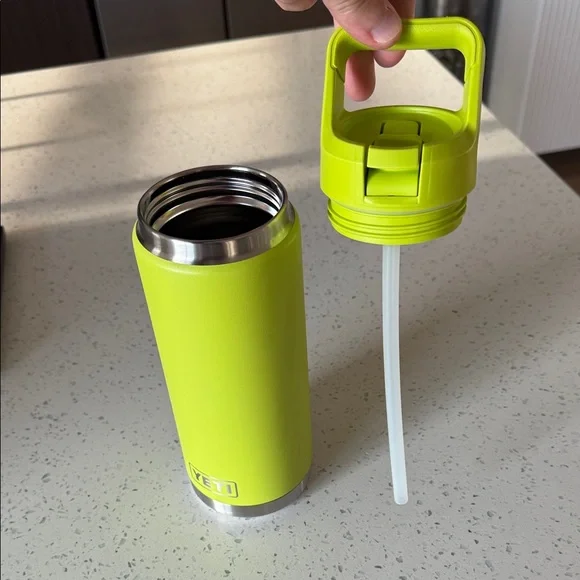 YETI 26oz Rambler Bottle - Picture 10 of 11